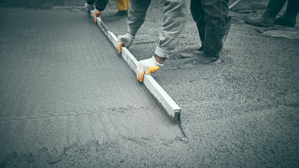 Best Concrete Flooring Contractor  in Saybrook Manor, CT